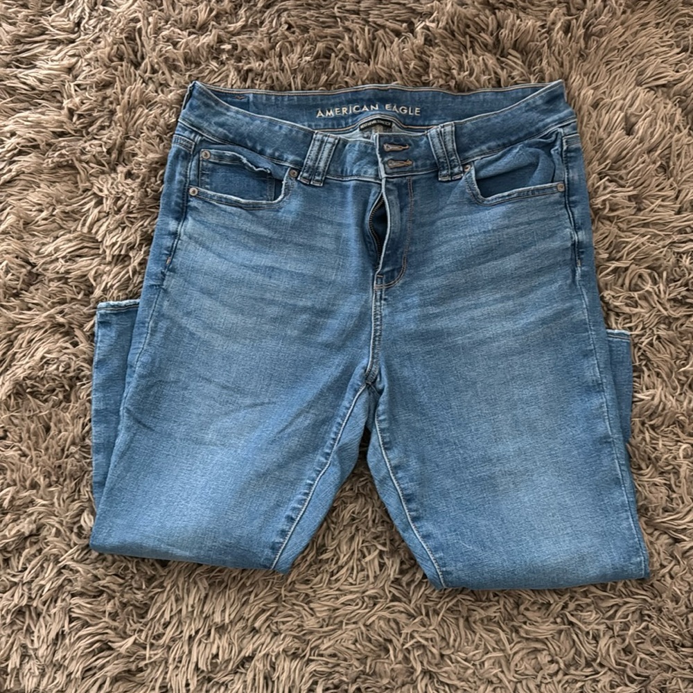 AE Next Level Low Rise Artist Crop Jean Size 16 short